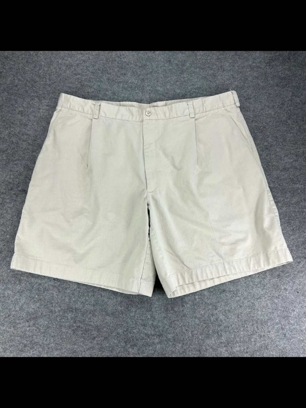 Nike Chino Shorts Mens 42 Tan Embroidered Logo Pleated Slash Pocket Golf Casual